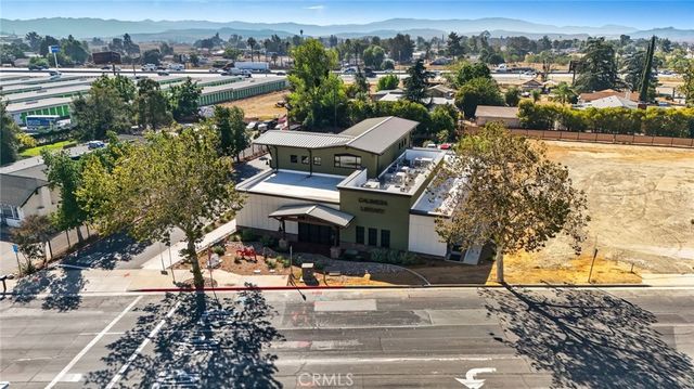 992 Park Avenue, Calimesa, CA 92320