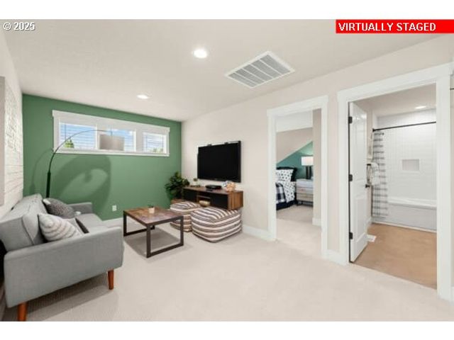 10494 Se REVERENT Rd 315, Happy Valley, OR 97086