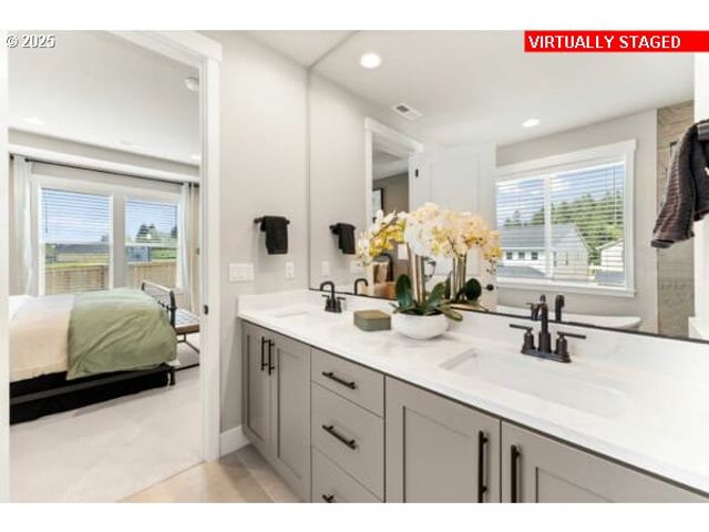 10494 Se REVERENT Rd 315, Happy Valley, OR 97086