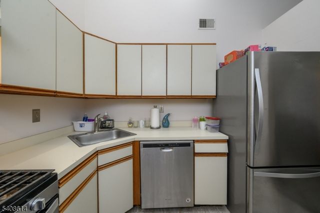 1514 Longley Ct, Branchburg Twp., NJ 08876