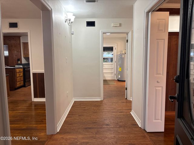 725 MYRTLE Avenue, Green Cove Springs, FL 32043