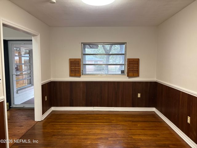 725 MYRTLE Avenue, Green Cove Springs, FL 32043