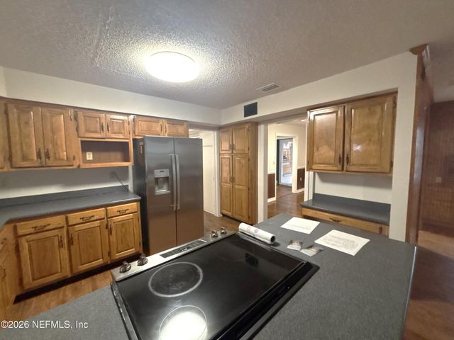 725 MYRTLE Avenue, Green Cove Springs, FL 32043