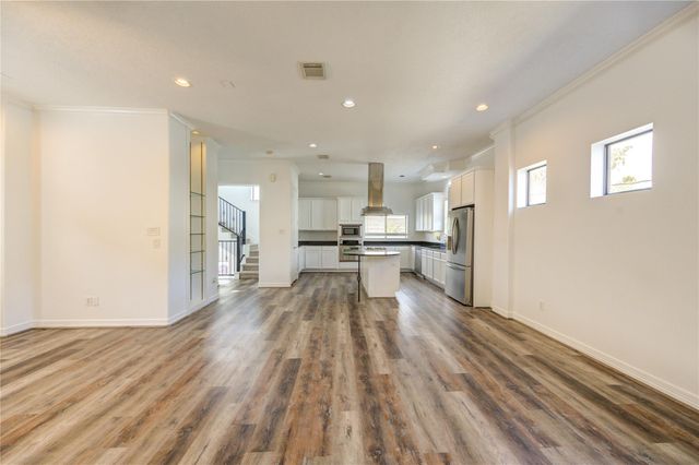 5701 Kiam Street A, Houston, TX 77007