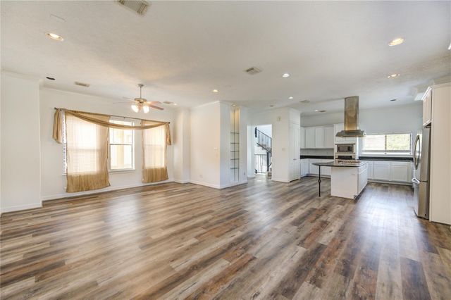 5701 Kiam Street A, Houston, TX 77007