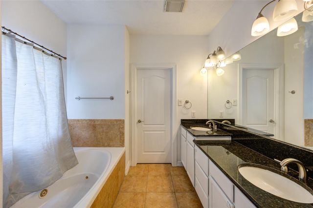 5701 Kiam Street A, Houston, TX 77007