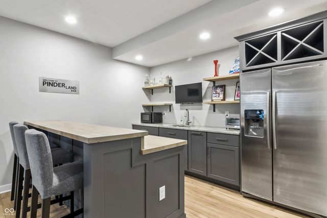 10214 Frieda Lane, Fishers, IN 46040