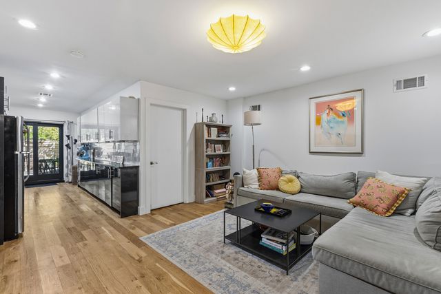 111 MADISON Street, New York City, NY 11216
