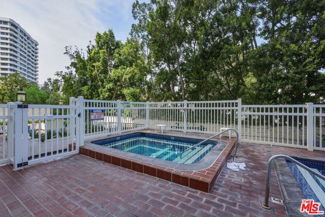 10535 Wilshire Boulevard 1601, Los Angeles, CA 90024