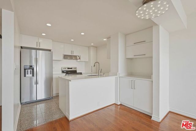 10535 Wilshire Boulevard 1601, Los Angeles, CA 90024