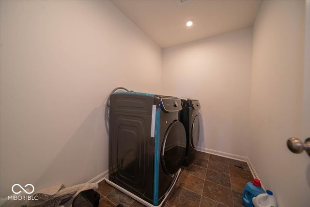 4242 Indigo Walk Lane, Indianapolis, IN 46239