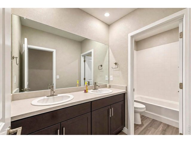 12611 Lake View St, Firestone, CO 80504