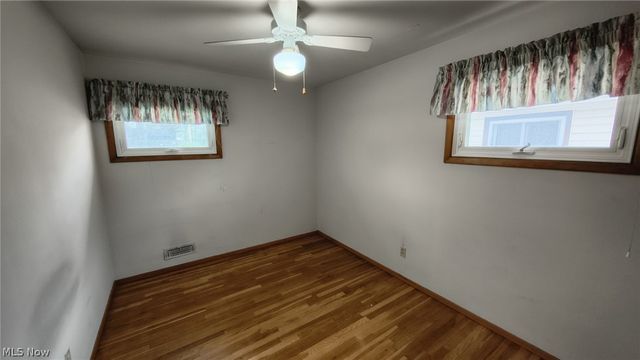 11531 Barrington Boulevard, Parma Heights, OH 44130