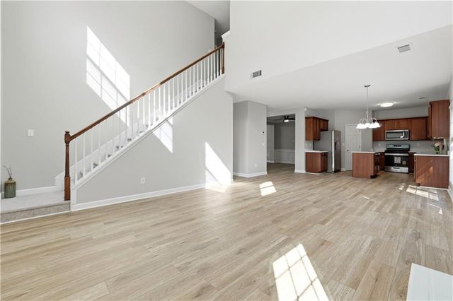 568 Austin Creek Drive, Buford, GA 30518