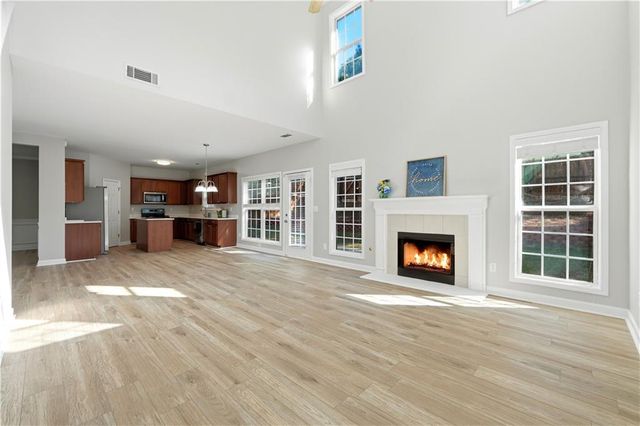 568 Austin Creek Drive, Buford, GA 30518