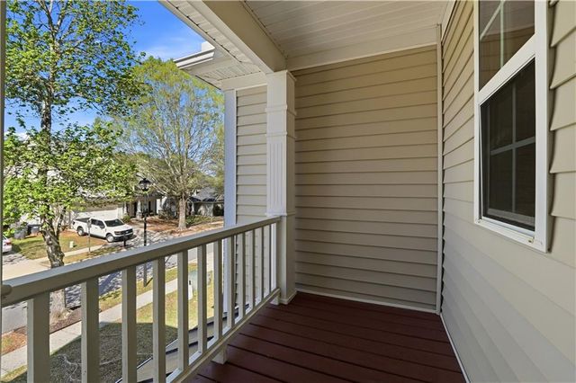 568 Austin Creek Drive, Buford, GA 30518