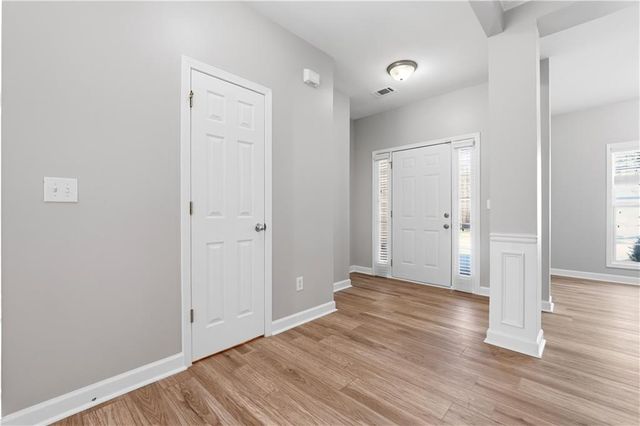 568 Austin Creek Drive, Buford, GA 30518