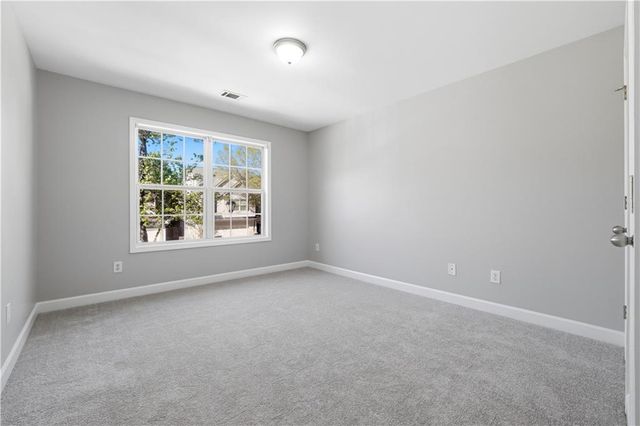 568 Austin Creek Drive, Buford, GA 30518