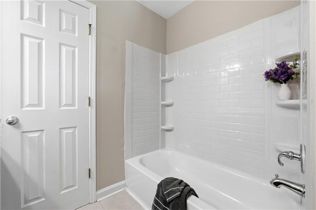 568 Austin Creek Drive, Buford, GA 30518