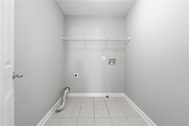 568 Austin Creek Drive, Buford, GA 30518