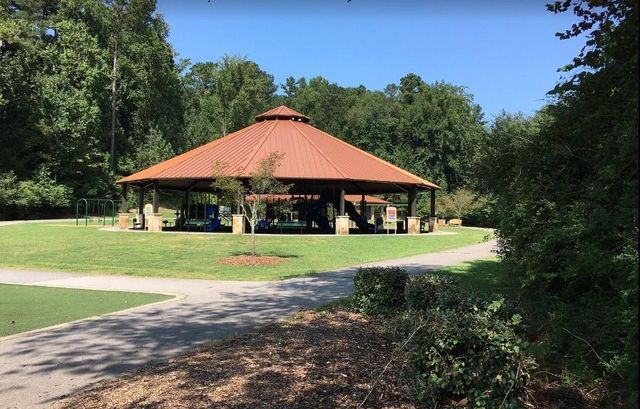 568 Austin Creek Drive, Buford, GA 30518