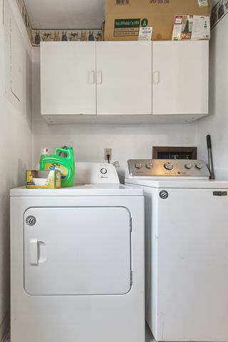 313 5th Street, Colona, IL 61241