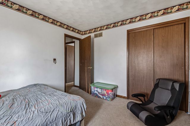 313 5th Street, Colona, IL 61241