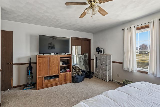 313 5th Street, Colona, IL 61241