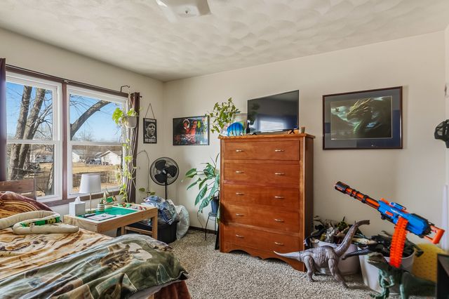 313 5th Street, Colona, IL 61241