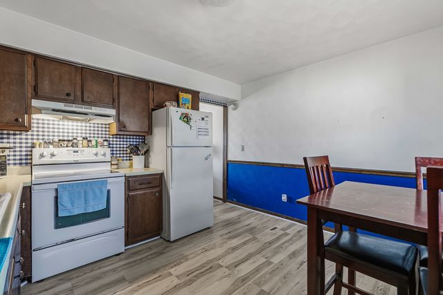 313 5th Street, Colona, IL 61241