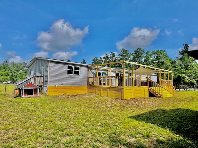 61 Kings Court, Defuniak Springs, FL 32433