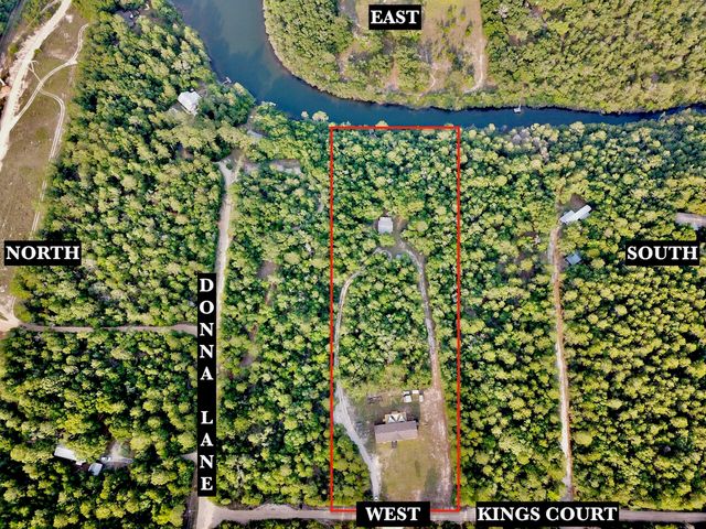 61 Kings Court, Defuniak Springs, FL 32433