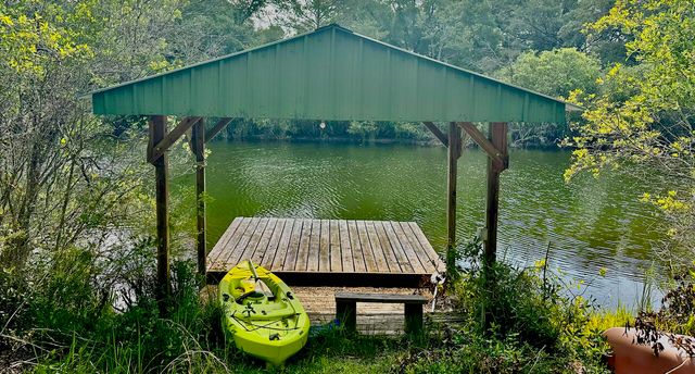 61 Kings Court, Defuniak Springs, FL 32433