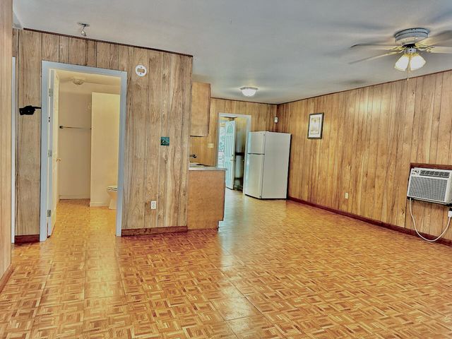 61 Kings Court, Defuniak Springs, FL 32433