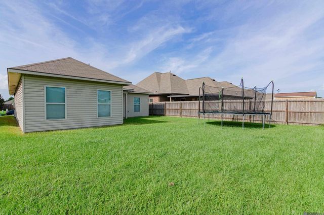 42501 Pebblestone Dr, Prairieville, LA 70769