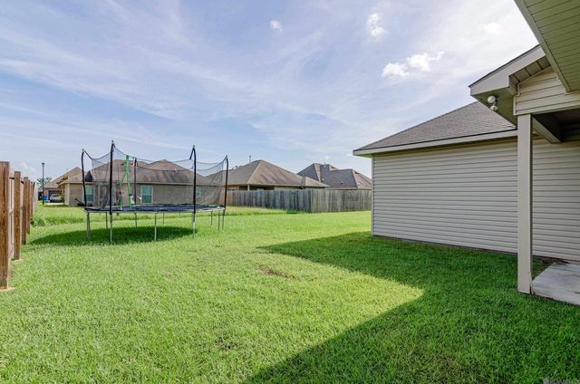 42501 Pebblestone Dr, Prairieville, LA 70769