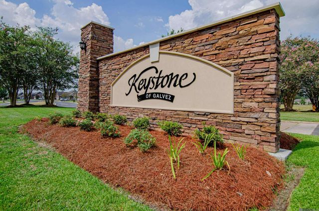 42501 Pebblestone Dr, Prairieville, LA 70769