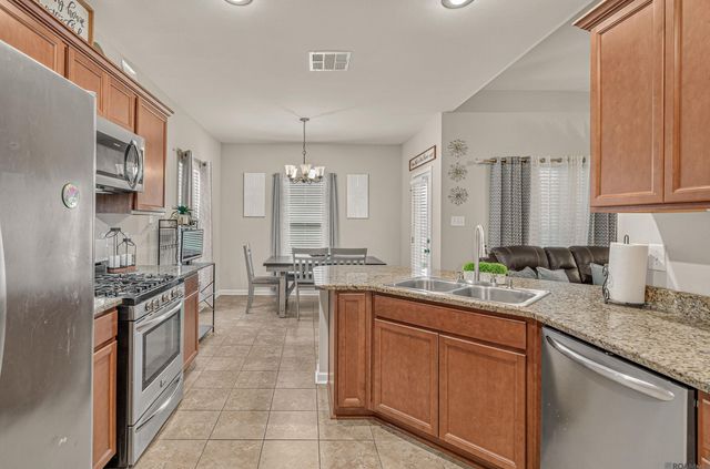 42501 Pebblestone Dr, Prairieville, LA 70769