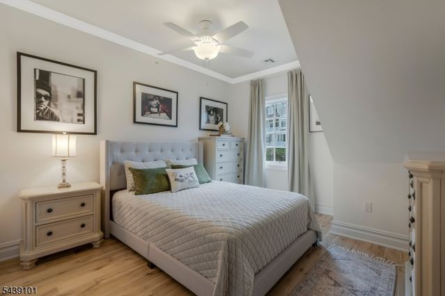 10 Schmidt Cir, Watchung Boro, NJ 07069