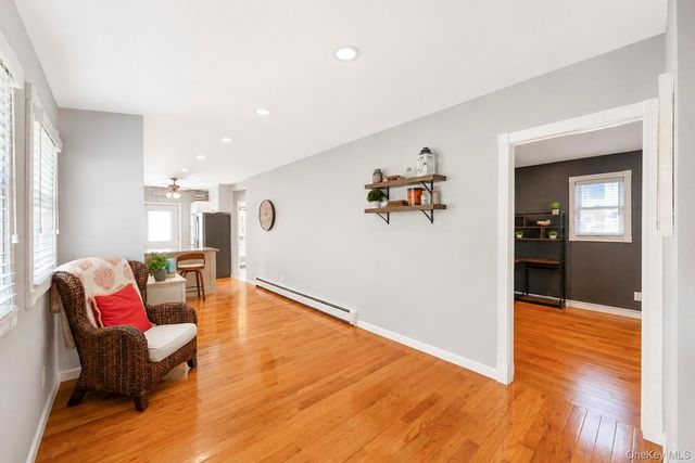 65 Hawthorne Avenue, West Babylon, NY 11704