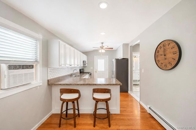 65 Hawthorne Avenue, West Babylon, NY 11704