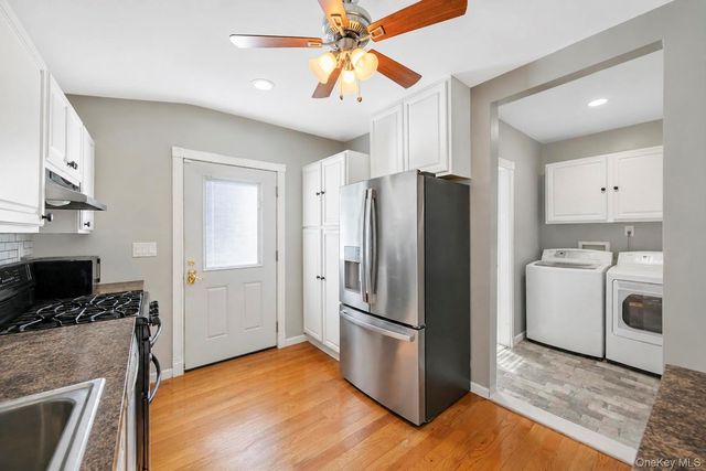 65 Hawthorne Avenue, West Babylon, NY 11704