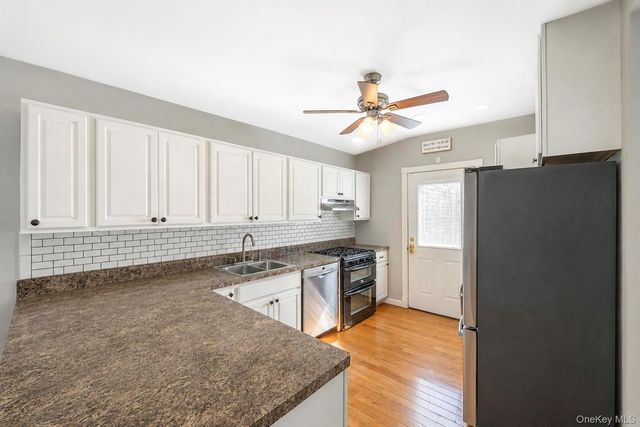 65 Hawthorne Avenue, West Babylon, NY 11704