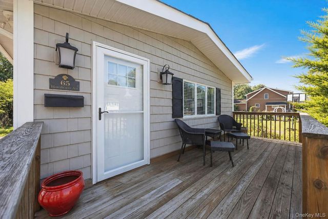 65 Hawthorne Avenue, West Babylon, NY 11704