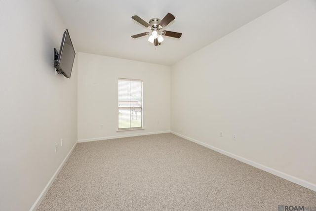43177 Sycamore Bend Ave, Gonzales, LA 70737