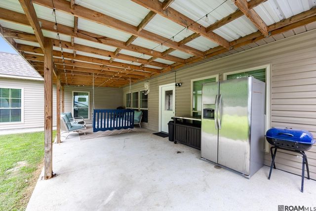 43177 Sycamore Bend Ave, Gonzales, LA 70737