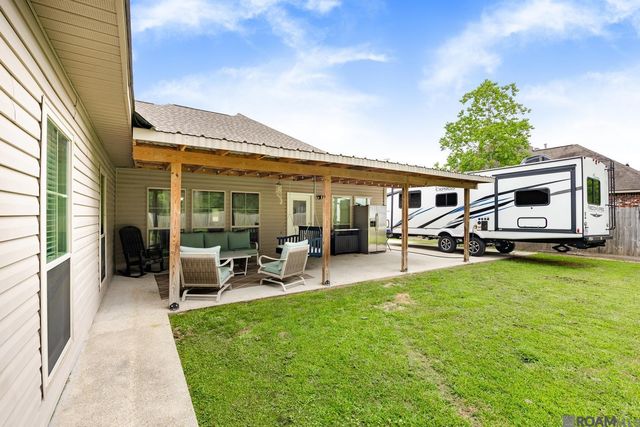43177 Sycamore Bend Ave, Gonzales, LA 70737