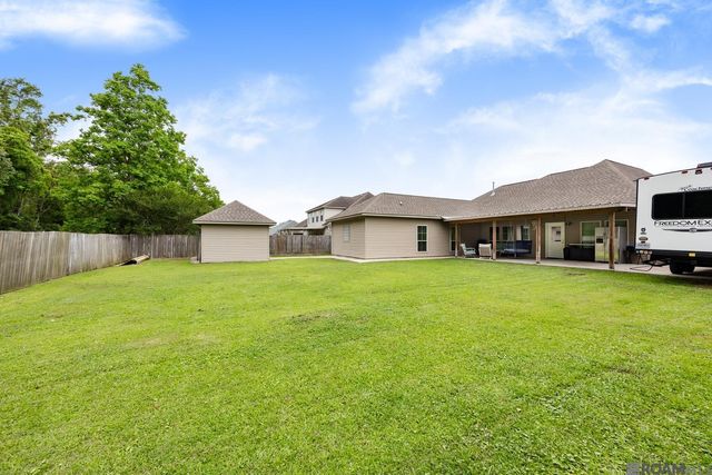 43177 Sycamore Bend Ave, Gonzales, LA 70737