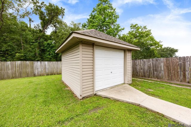 43177 Sycamore Bend Ave, Gonzales, LA 70737