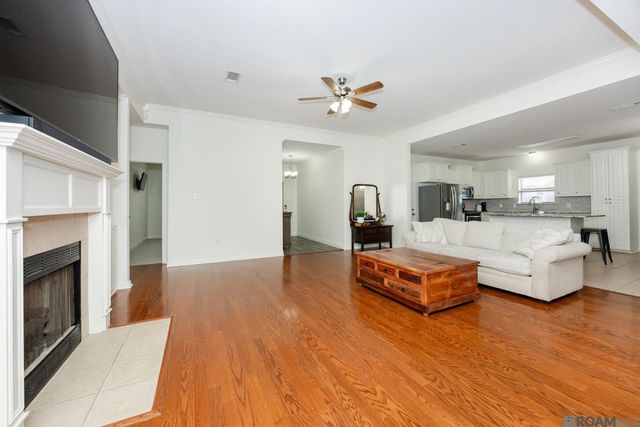 43177 Sycamore Bend Ave, Gonzales, LA 70737